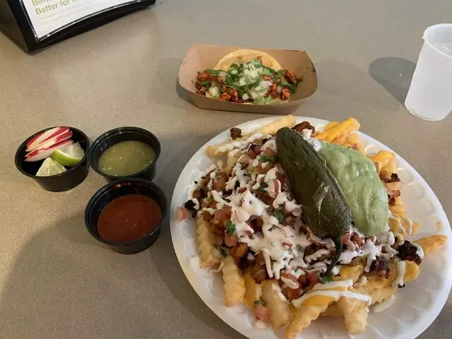 Guapos Tacos