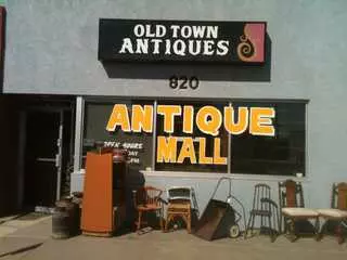 Bakersfield Antiques & Salvage