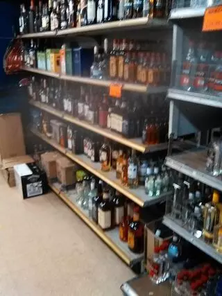 Country Corner Liquor Store