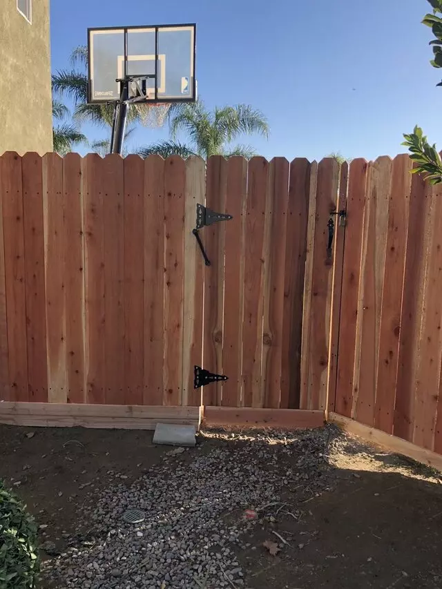 Ott&apos;s Fencing