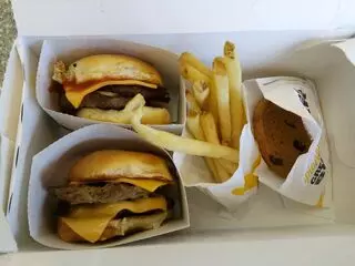 Carl's Jr