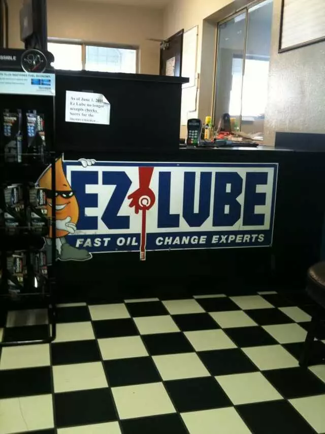 Matt&apos;s Express Lube