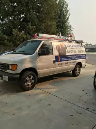 Lopez Handymen