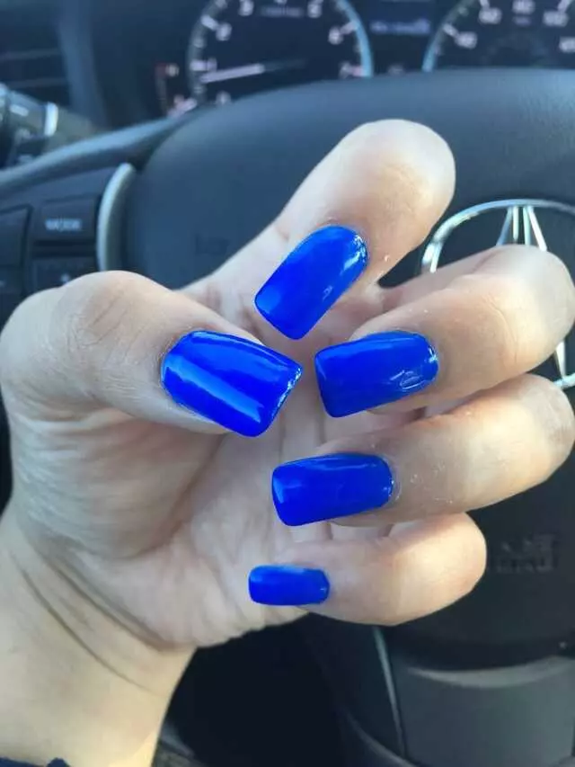Artist Nail & Spa