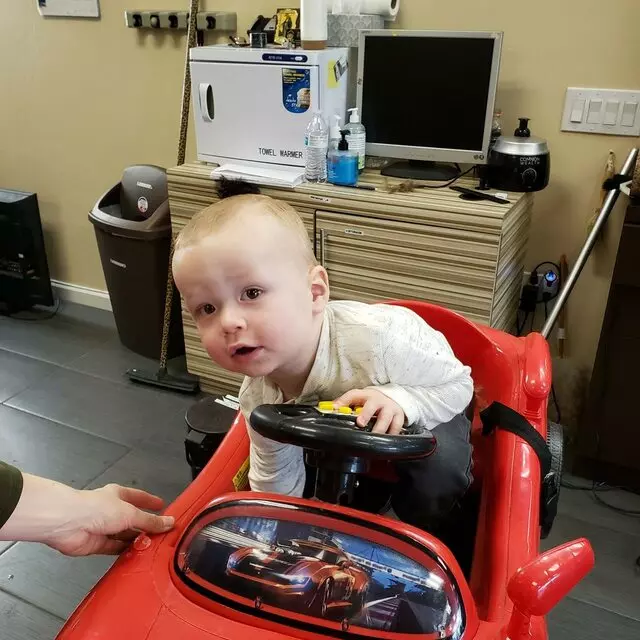 5 Stars Barber Shop