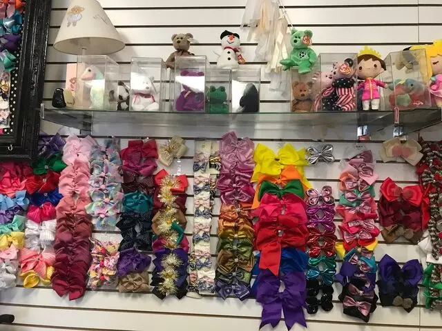 Tutus & Bowties Childrens thrift store