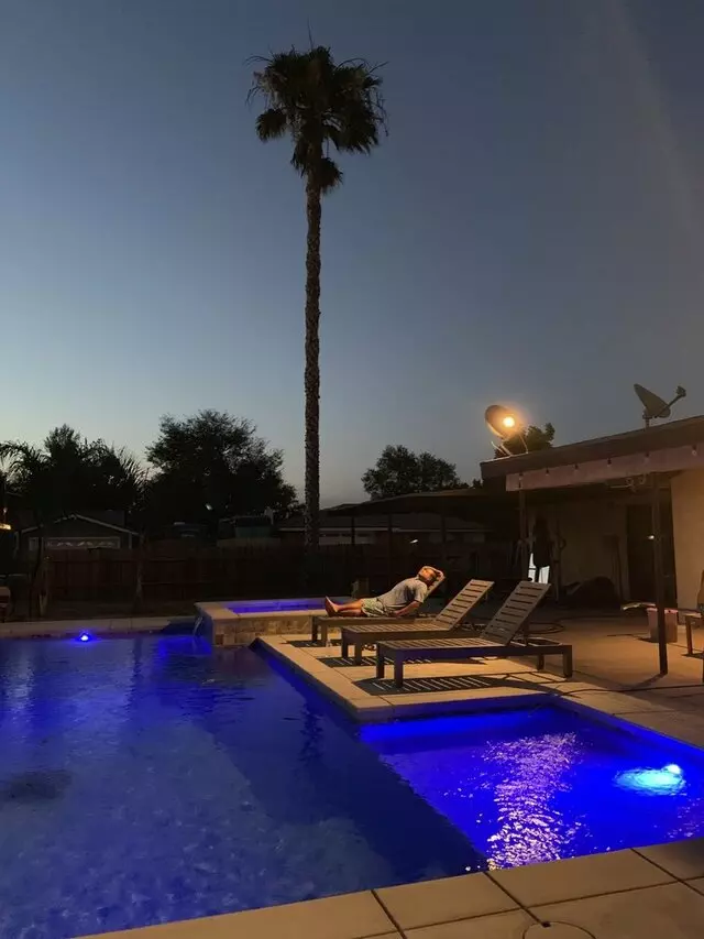 Ande&apos;s Pools