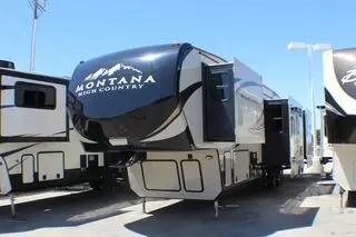 Barry's RV Outlet