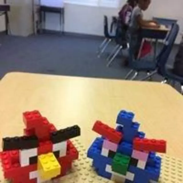 Bricks 4 Kidz - Bakersfield