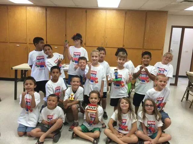 Bricks 4 Kidz - Bakersfield