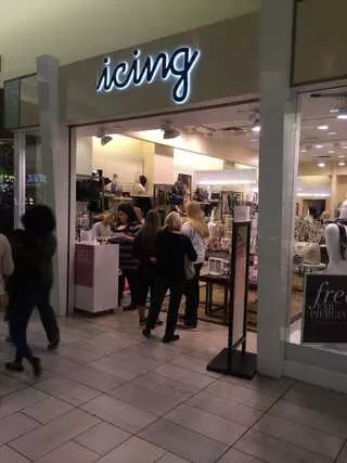 Icing by Claire's Accessories