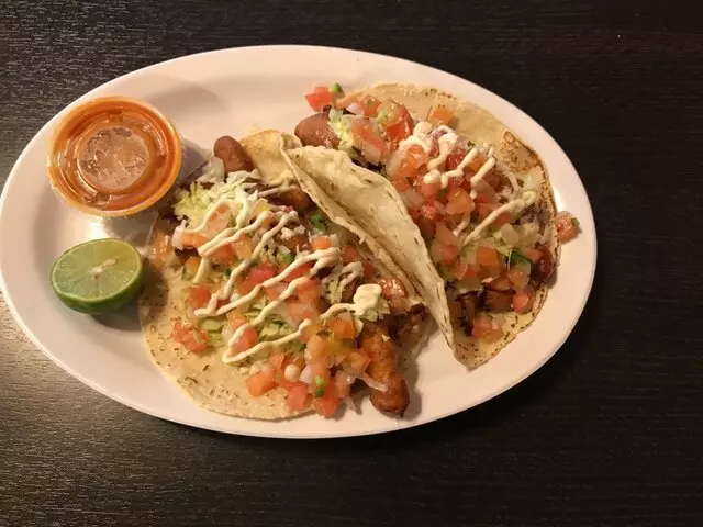 Sushilon Sushi Y Mariscos