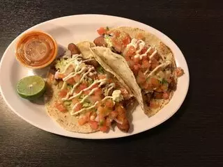 Sushilon Sushi Y Mariscos