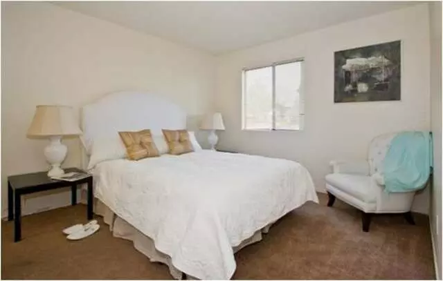 Vantage Point Apartments