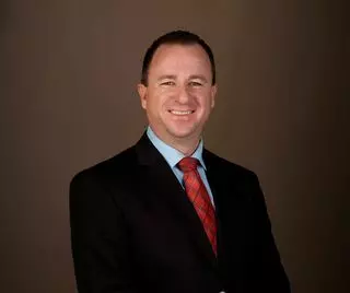 Dustin H Weaver - Barnes Wealth Management Group