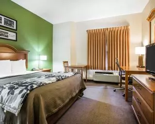 Sleep Inn & Suites