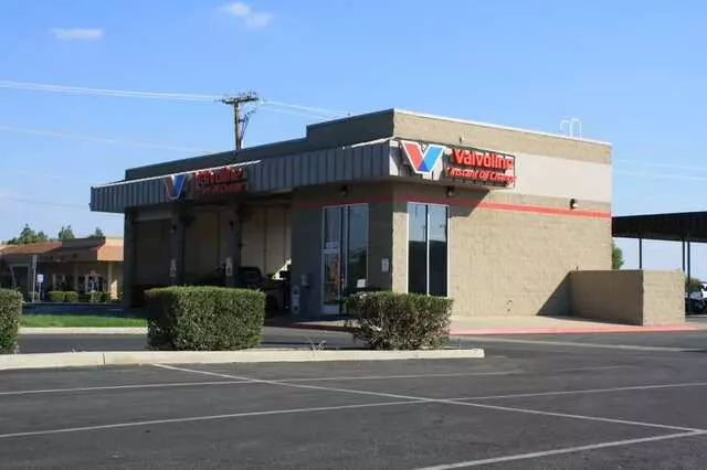 Valvoline Instant Oil Change