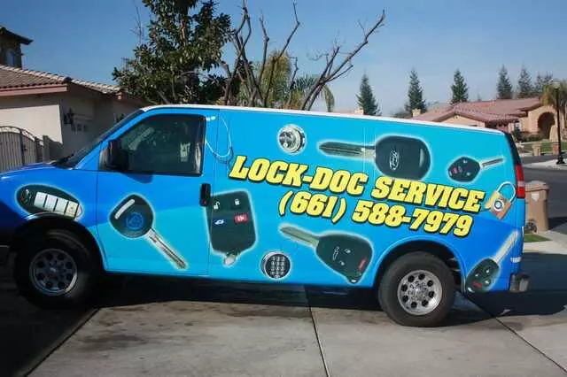 A LOCK-DOC Service