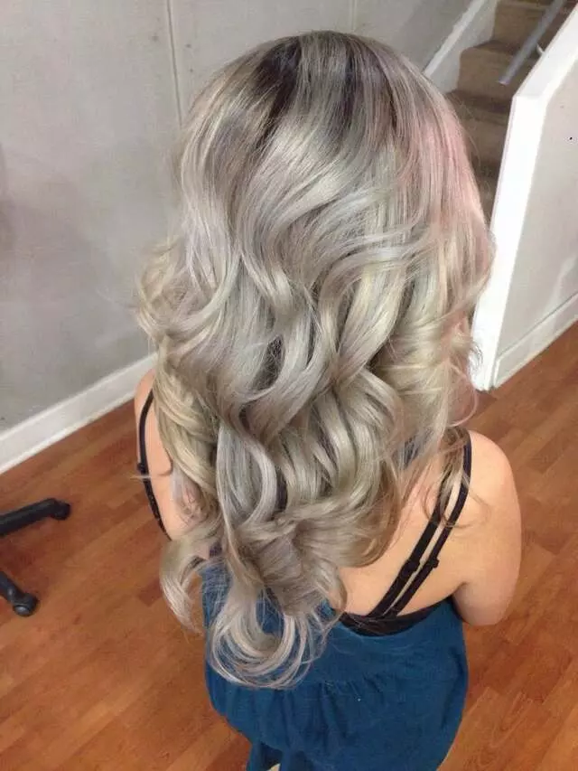 Atomic Kitten Salon