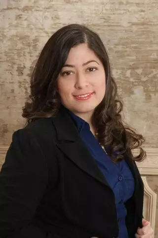Real Estate by Nydia Martinez