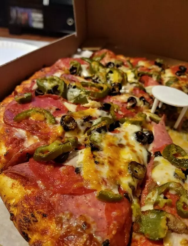 Magoo&apos;s Pizza Restaurant