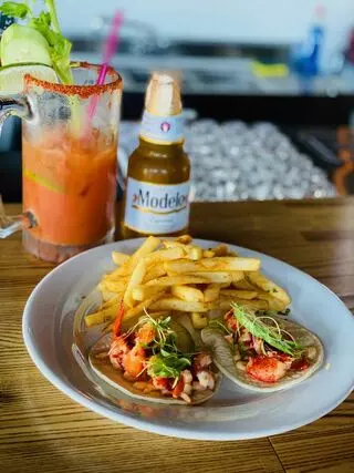 Mariscos The Fresh Medallion