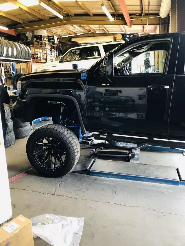 Pac-Man Tires & Wheels