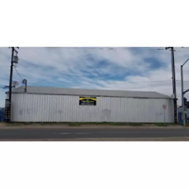 Bakersfield Truck Tires Warehouse