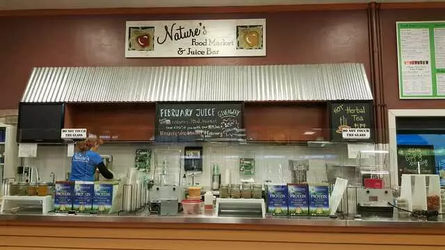 Nature&apos;s Food Market and Juice Bar