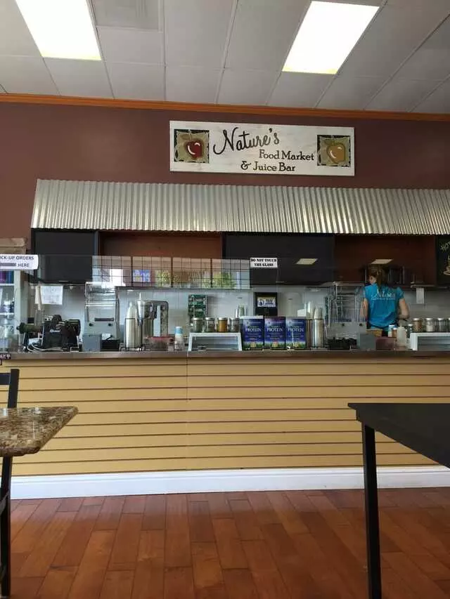 Nature&apos;s Food Market and Juice Bar