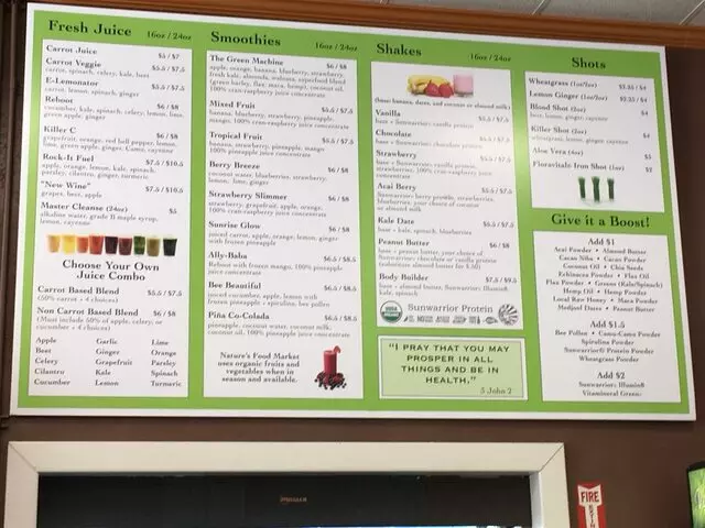 Nature&apos;s Food Market and Juice Bar