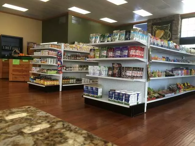 Nature&apos;s Food Market and Juice Bar