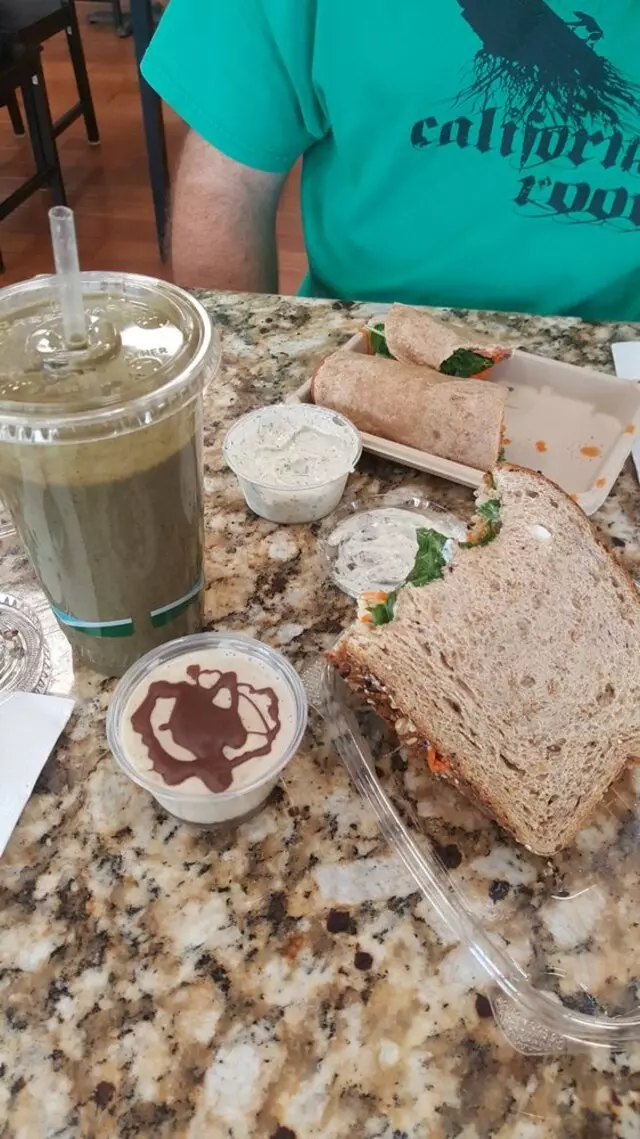 Nature&apos;s Food Market and Juice Bar