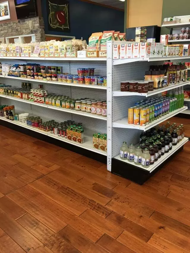 Nature&apos;s Food Market and Juice Bar