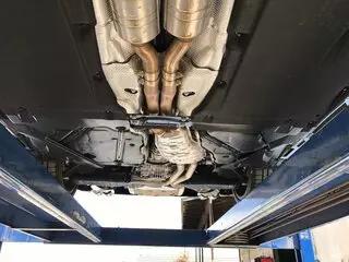Bob's Muffler