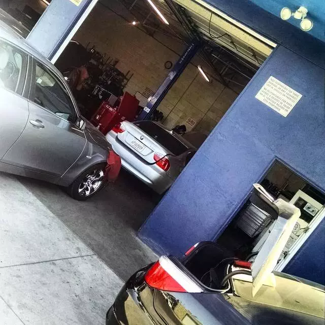 Angel’s Independent BMW