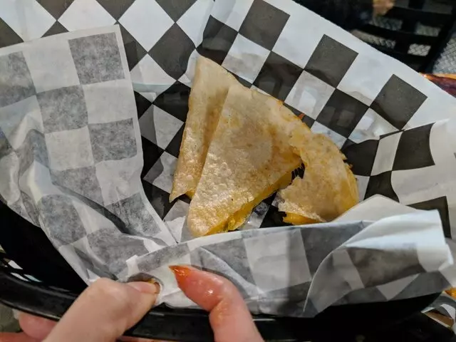 Rock & Wings