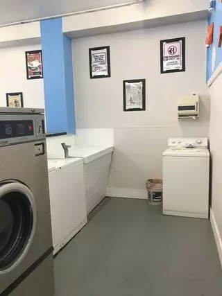 Bjjs Laundromat