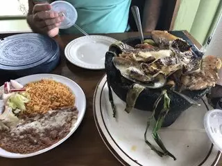 Tacos Y Mariscos Las Adelitas