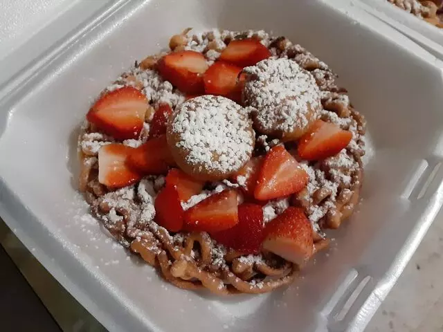 Mis Love's Funnel Cake Catering