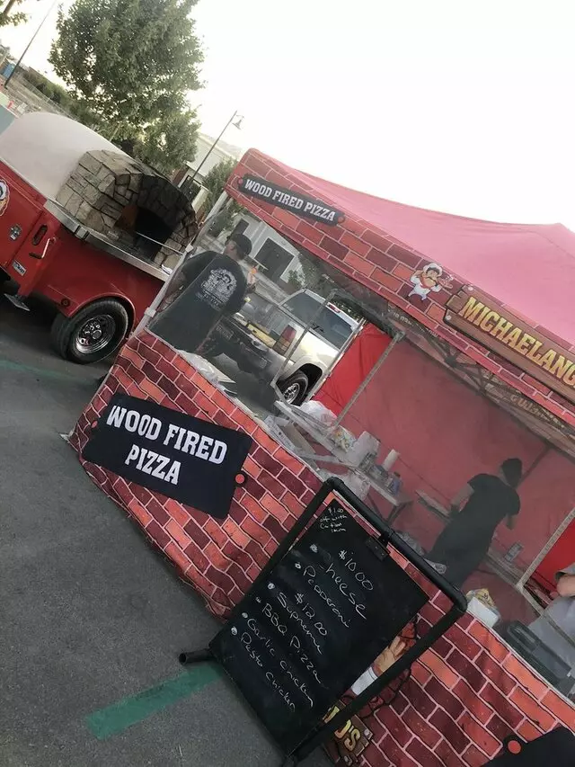 Market At Seven Oaks Business Park