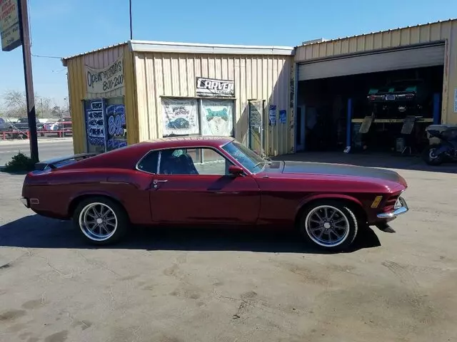 Dick&apos;s Muffler & Automotive