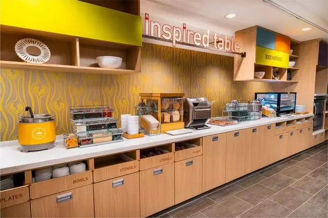 Home2 Suites by Hilton Bakersfield