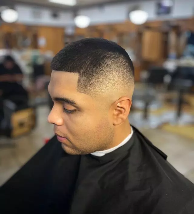 Barber Alexis Tayler