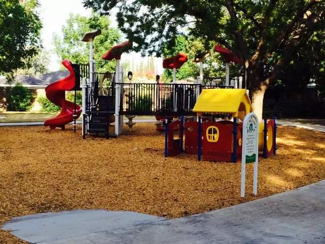 Olive Park West