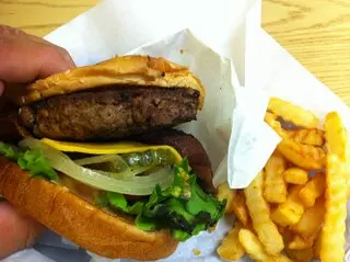 34th Street Burgers + Deli