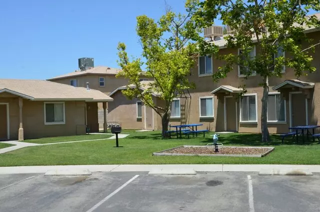 Kristine Apartments