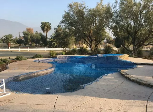 A Safe Pool Enclosures