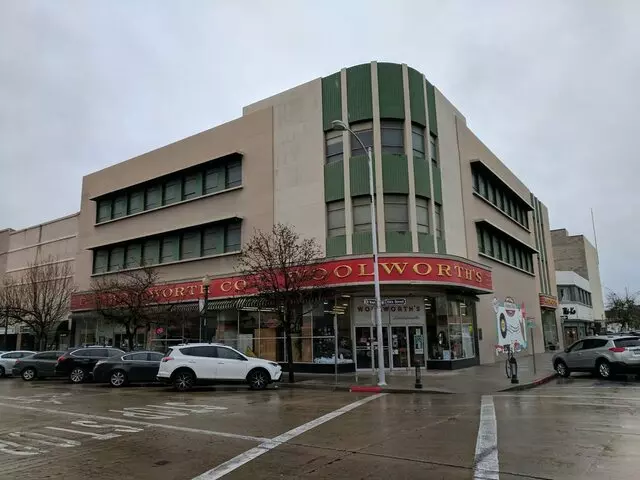 Five And Dime Antique Mall