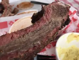 Salty's BBQ & Catering